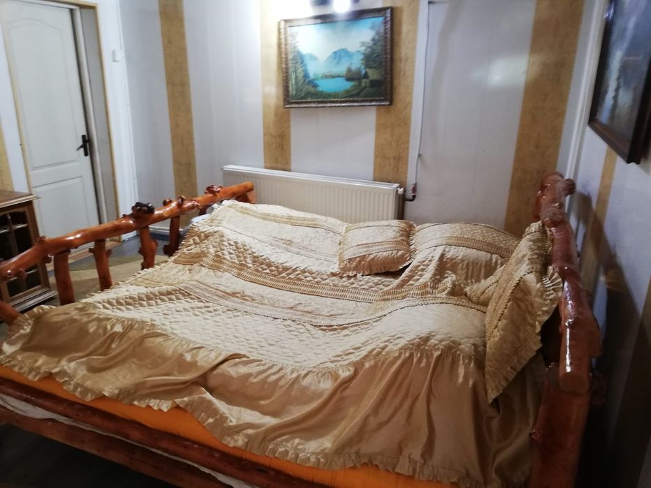 Inchiriez Cabana situata în Masivul Parang Liber de Sărbători!