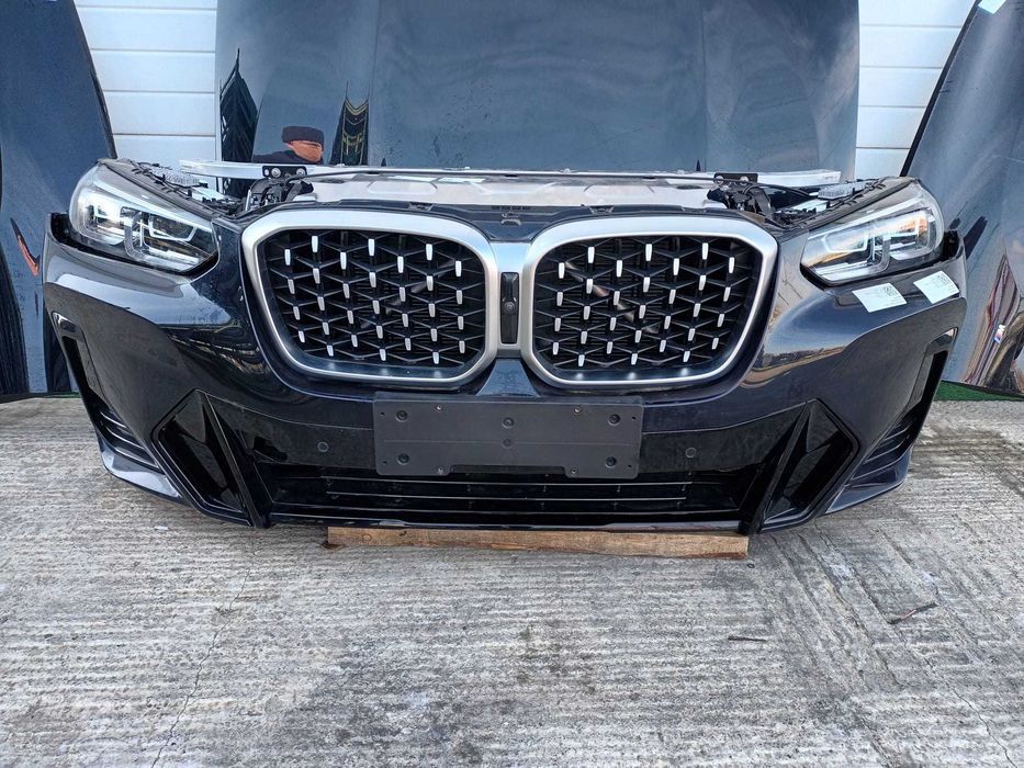 Față completă BMW G02