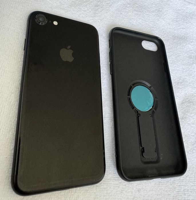 Продам Iphone 7