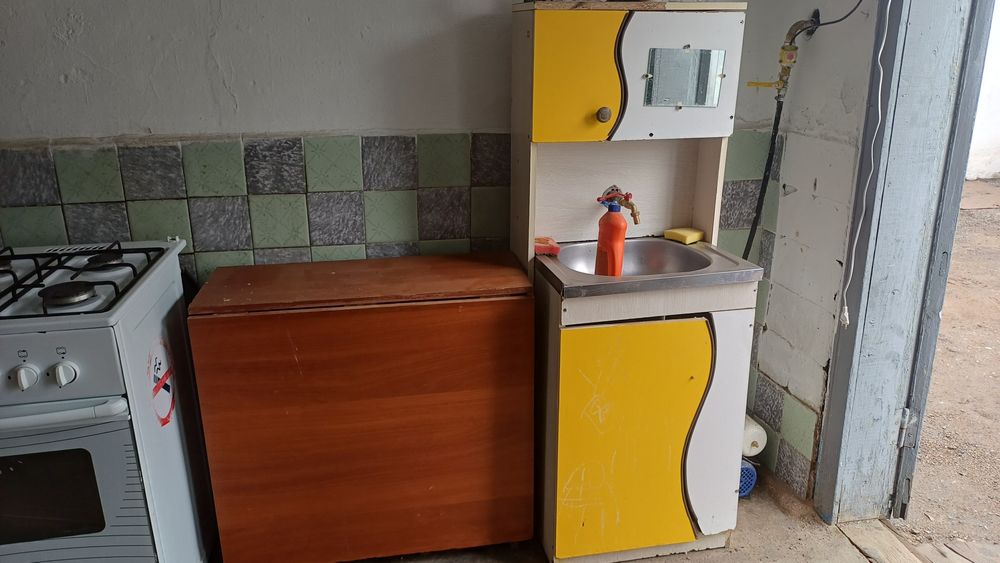 Отдам бесплатно мебель  самовывоз