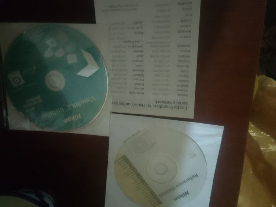 Nikon. Coolpix s8200