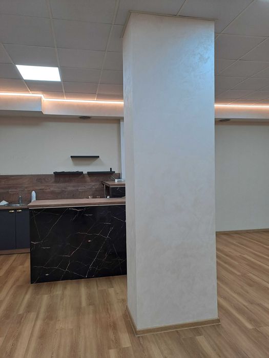 Дава се под наем Зала за събития в Плевен, Идеален център -  кв.м за 850 € - Снимка #2