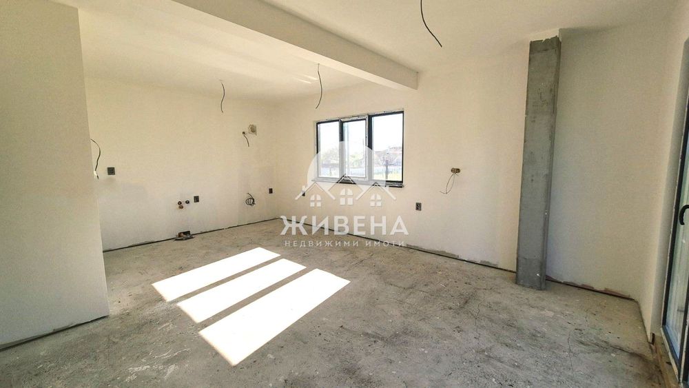 Къща в Варна, област-с.Яребична площ 80 кв.м