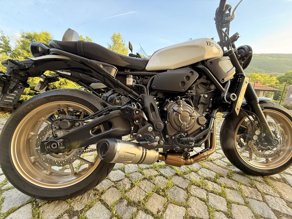 Yamaha XSR700 - Cafe Racer