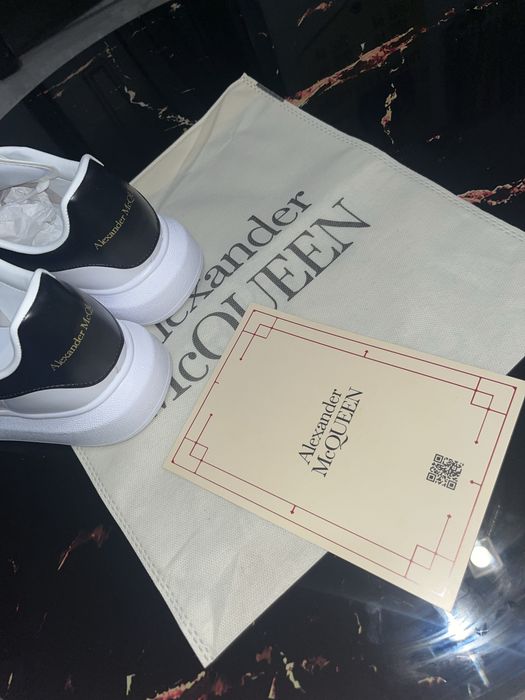 Adidasi Alexander McQeen
