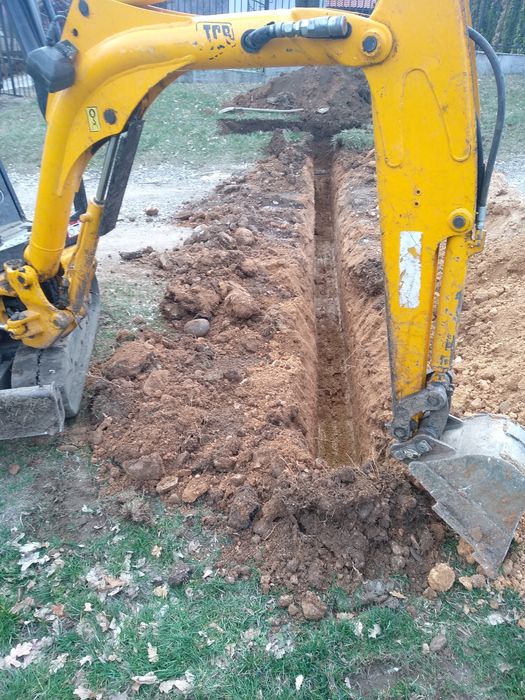 Мини багер дренажи основи ями почистване на градини дворни места ями