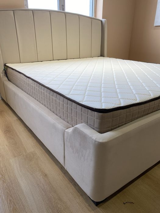 Matras ishlab chiqazamiz har xil turdagi