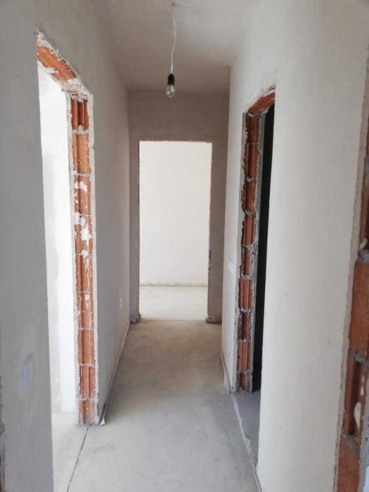 Полагане на Машинна мазилка - Гипсова и Вароциментова