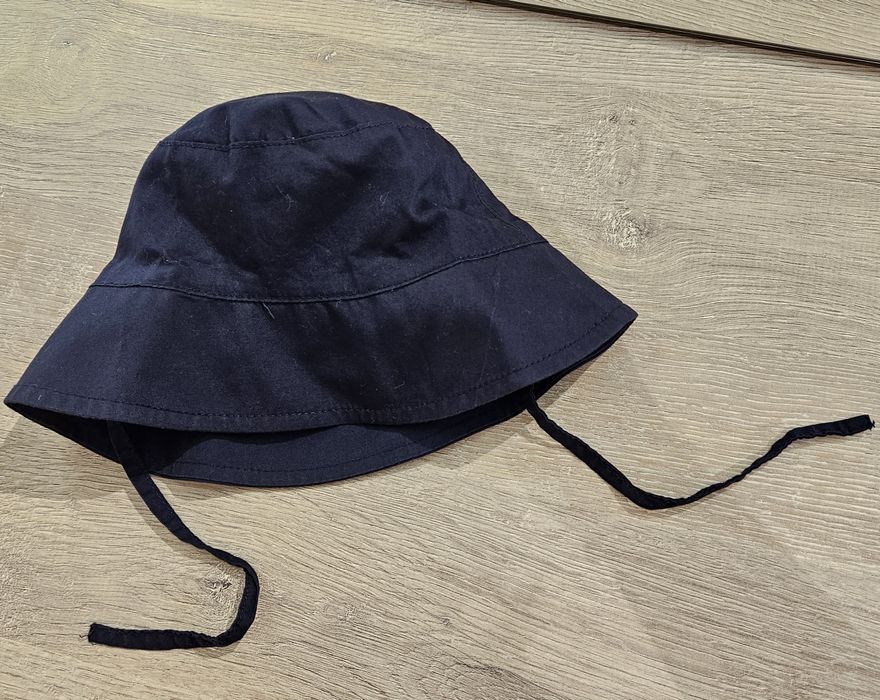 H&M Детска шапка 86 размер, 18 месеца