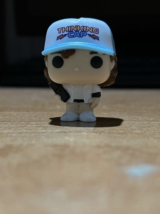 Фигурки из очень страных делах