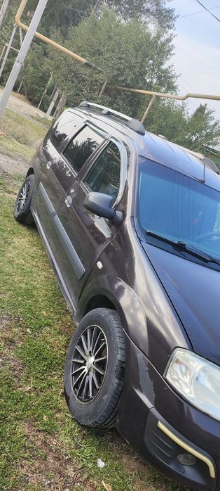 Продам Лада Ларгус