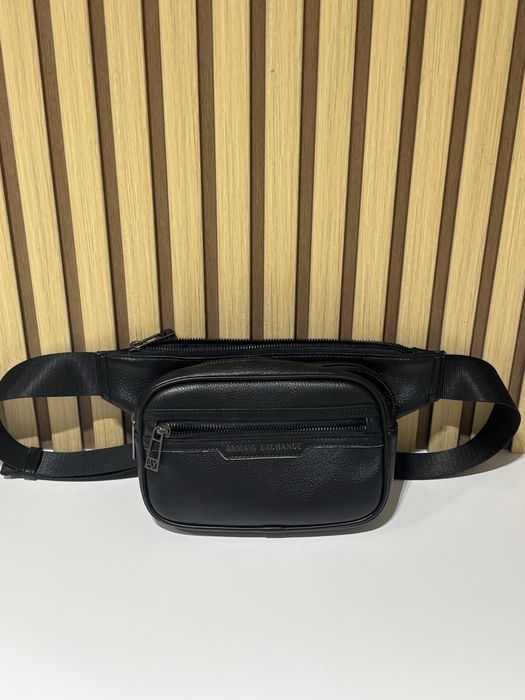 Поясная сумка Armani Exchange