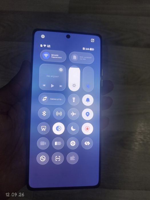 Продам смартфон Techno Camon 40