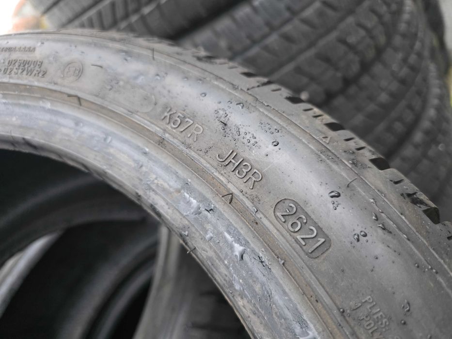 4бр Като нови зимни гуми 225 45 17 - Dunlop