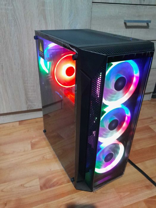 Unitate i7 6700K, 16GB DDR4, RADEON RX 480 8GB DDR5 256 BITI