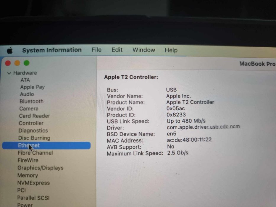 MacBook Pro Intel UHD Graphics, 16-inch, 16GB