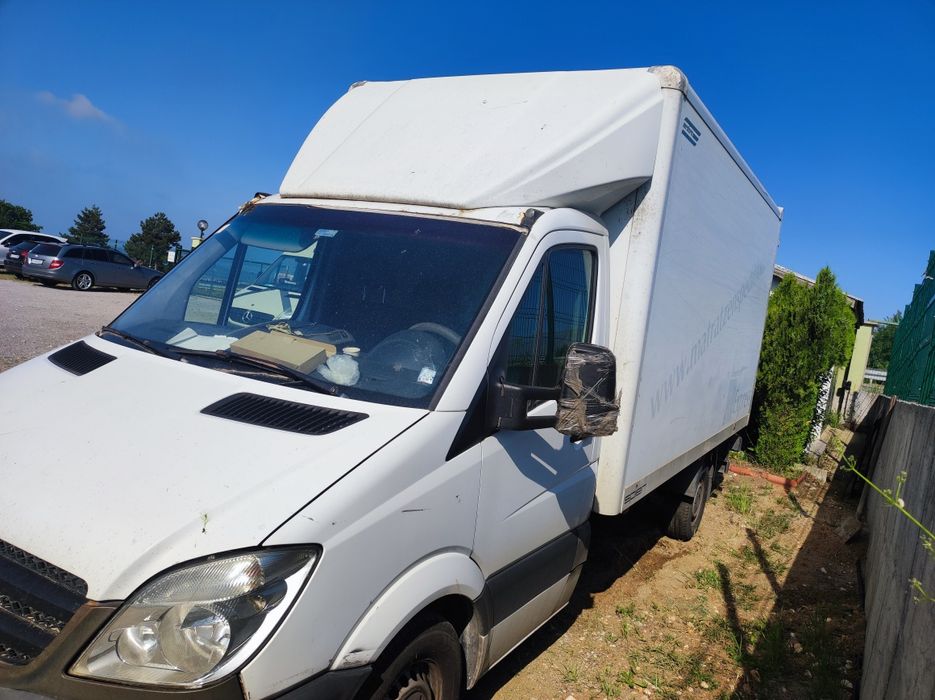 Мерцедес спринтер 316 на части