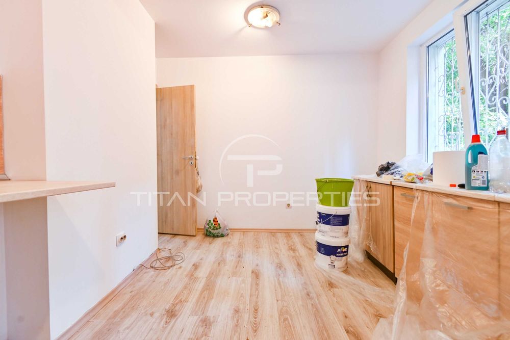 Дава се под наем Тристаен апартамент в София, Център - 61 кв.м за 575 € - Снимка #6