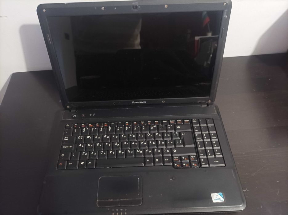 Lenovo G550 за части.