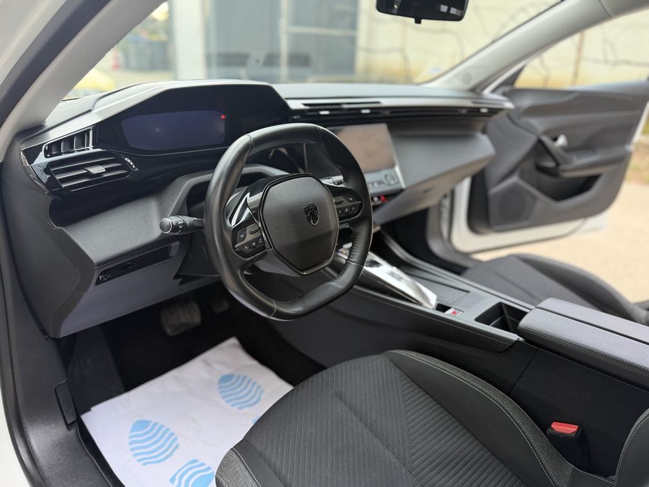 Peujeot 308 •1.6hdi•Automat •2022