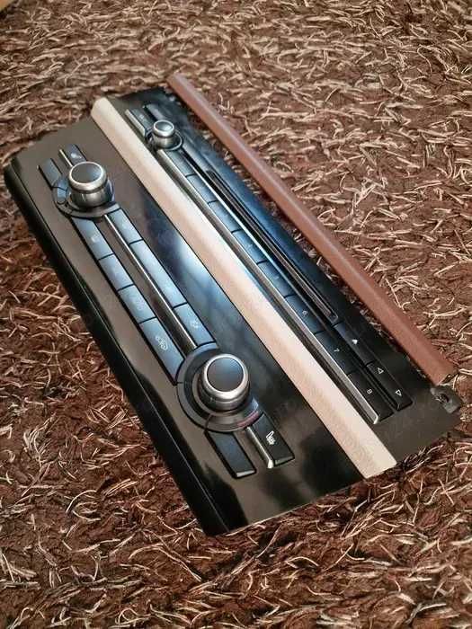 Impecabil! Vand panou clima BMW f10 f11 2009-2016