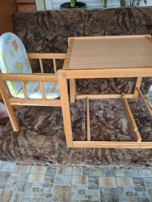 Scaun de masă 2 in 1
