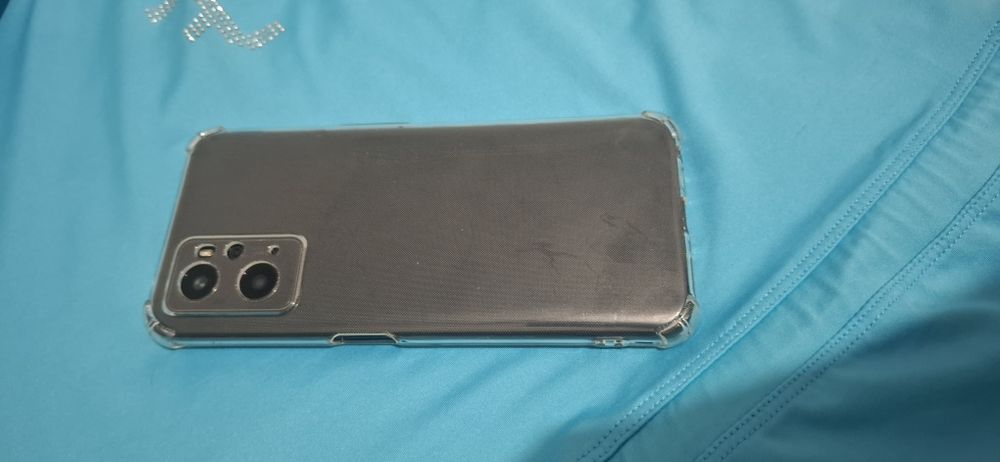 Oppo A96  128gb.