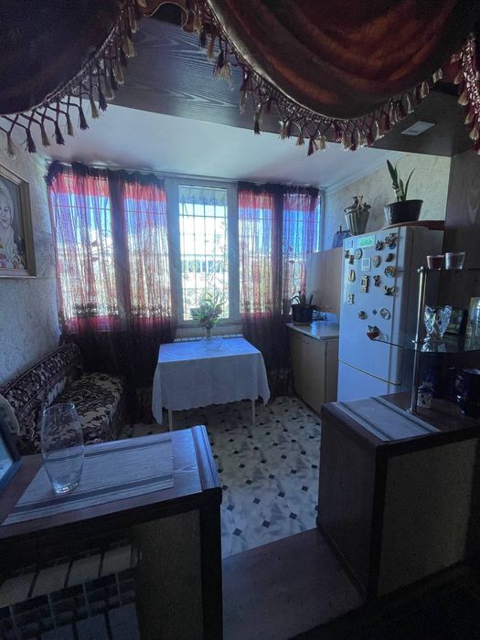 Продается квартира в центре города Фергана