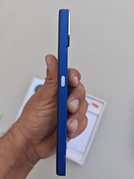 Смартфон CMF Phone 1 (NOTHINGS PHONE)