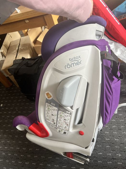 Scaun auto Britax Romer cu isofix