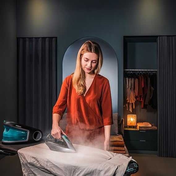 Парна ютия Cecotec Ironhero 3200. 3200W, 8 бара