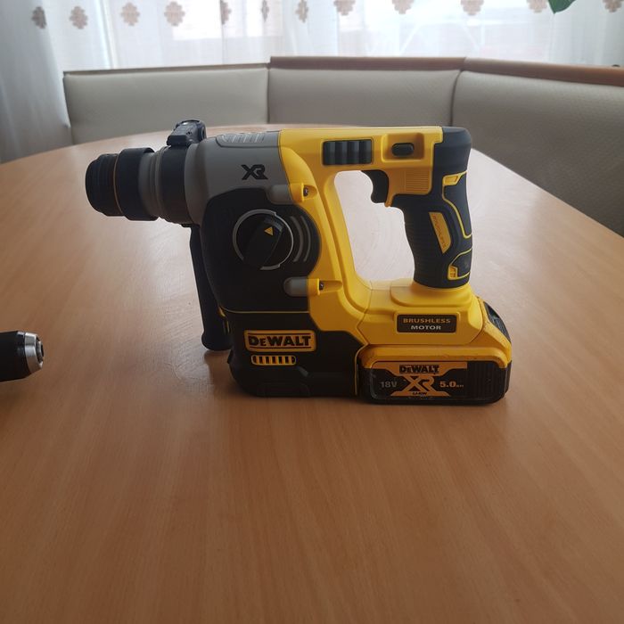 Vand  rotopercutor Dewalt corp dch273
