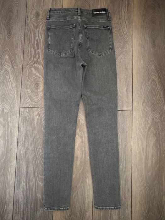 Дънки Calvin Klein