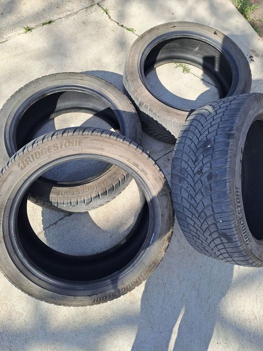 Anvelope iarnă Bridgestone 224/45/R17