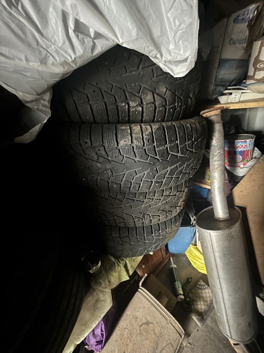 Покрышка на Прадо