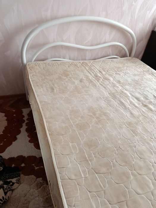 Мягкий уголок и кровать