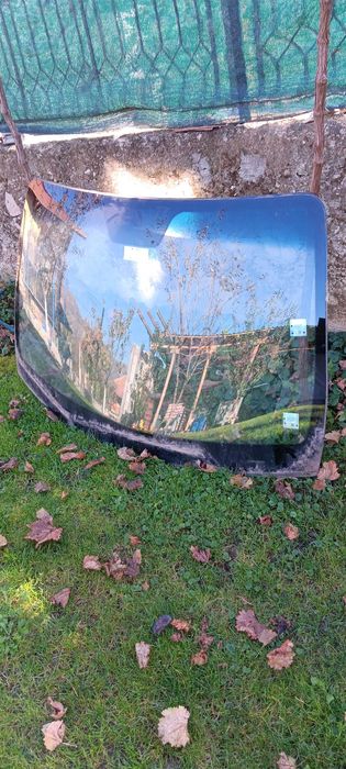 Предно стакло хюндай