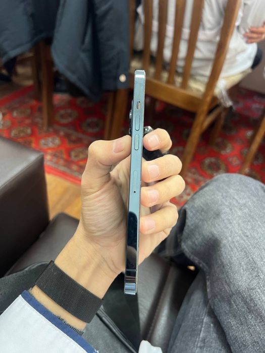 Iphone 12 pro max ochilmagan