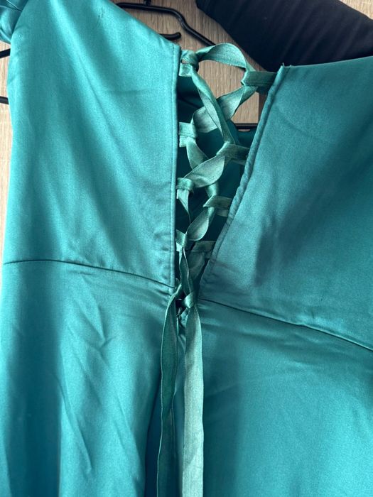 Елегантна дълга рокля