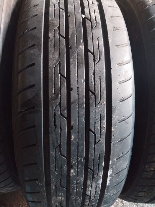 4 шины Triangle 215 60 R16.