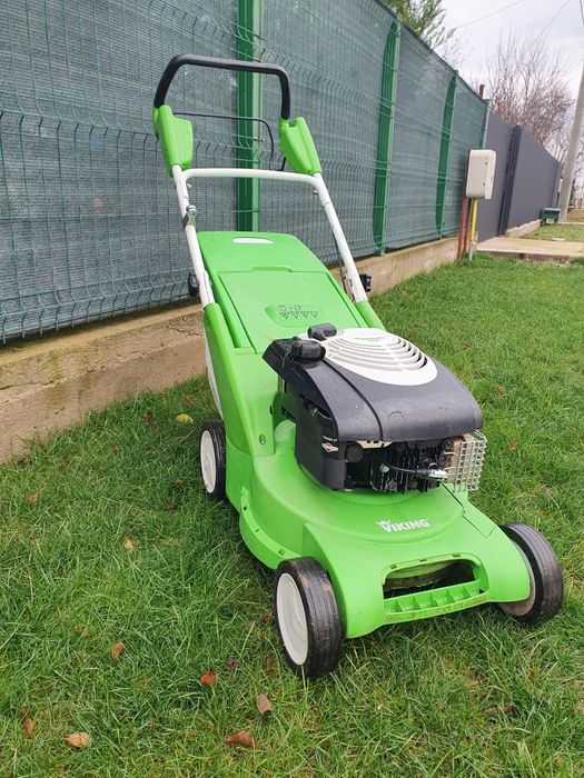 Masina de tuns iarba gazon Viking