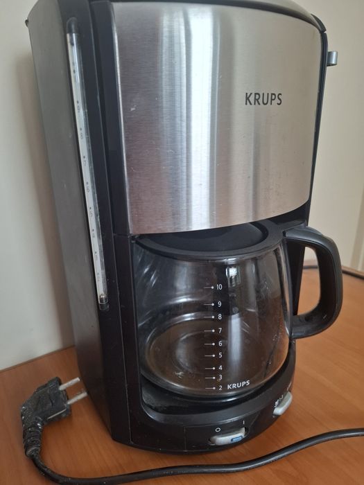 Продам кофеварку Krups