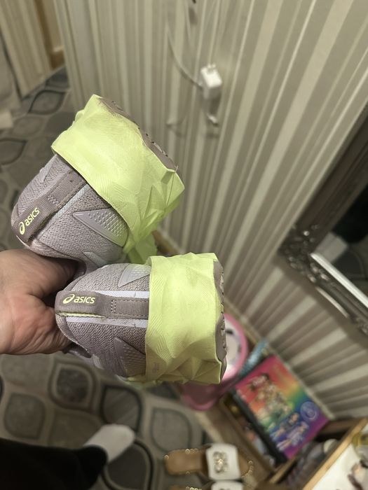 Маратонки Asics