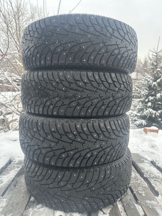 Продам зимние шины 205/55 16