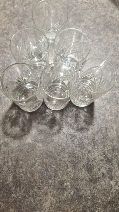 Два комплекта чаши за узо