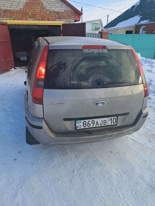 Продам форд фьюжн 2003 ,автомат