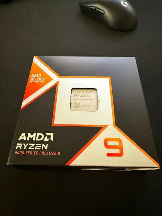 Procesor AMD RyzeN 9950x3d