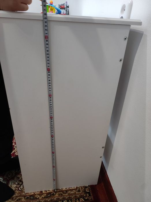 Стол с выдвижными ящиками