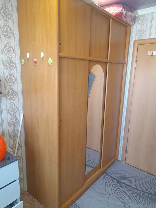 Продам ДЕШЕВО Кровать + Шкаф