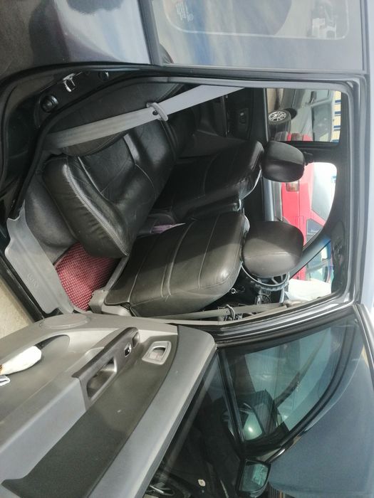 Продам Кия каренз 2004 объем 1.6